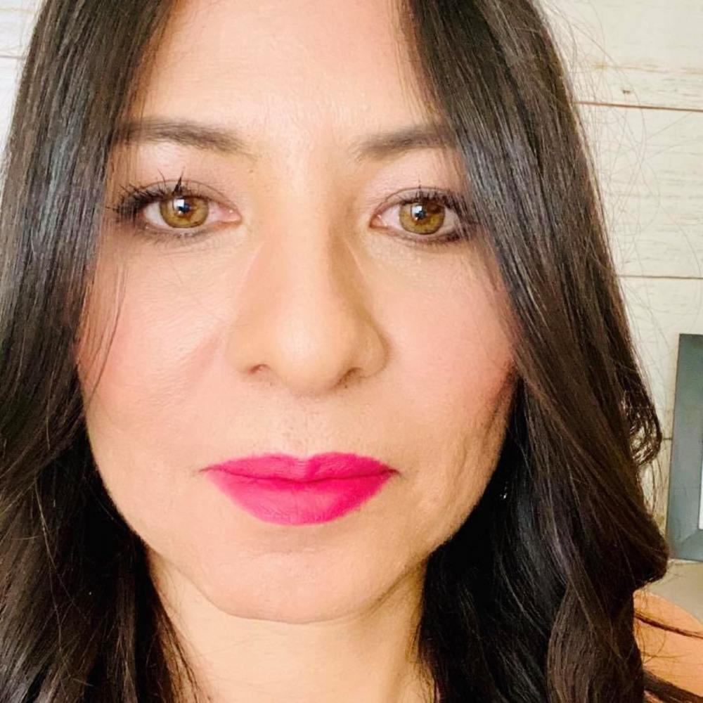 Meet your Posher, Sandra